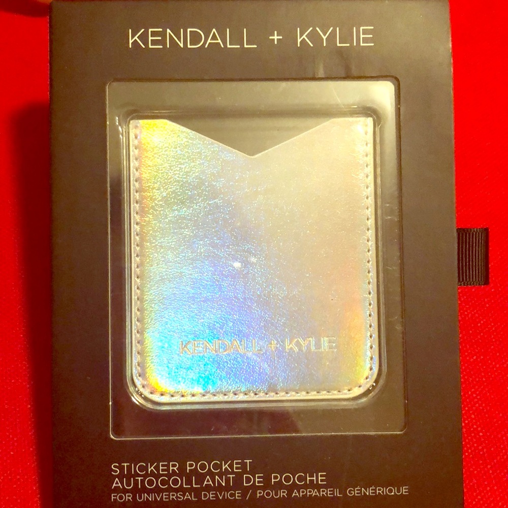 💡KENDALL + KYLIE STICKER POCKET